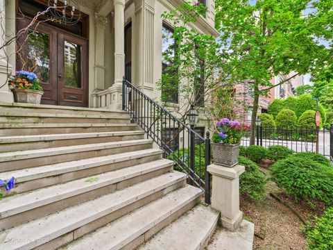 Tiny photo for 1454 N Dearborn Street, Chicago, IL 60610 (MLS # 12573383)
