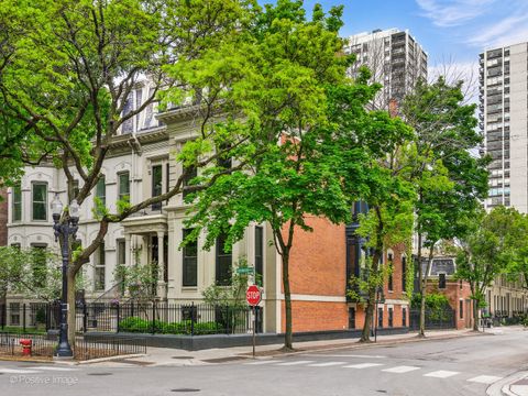 Tiny photo for 1454 N Dearborn Street, Chicago, IL 60610 (MLS # 12573383)