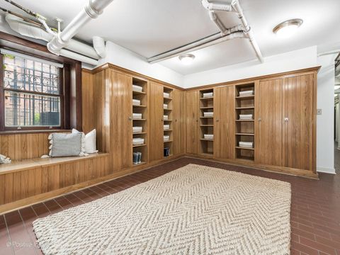 Tiny photo for 1454 N Dearborn Street, Chicago, IL 60610 (MLS # 12573383)