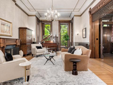 Tiny photo for 1454 N Dearborn Street, Chicago, IL 60610 (MLS # 12573383)