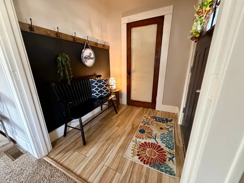 Tiny photo for 806 N 3rd Street, Clinton, IA 52732 (MLS # 12601458)