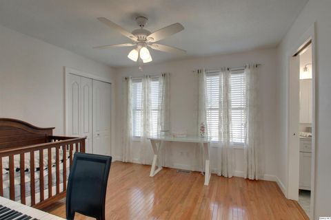 Tiny photo for 1532 Winsor Dr. Dr, Quincy, IL 62305 (MLS # 12494429)