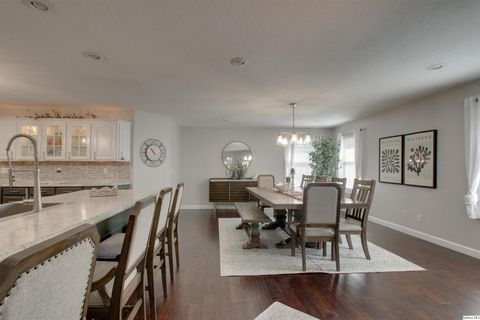 Tiny photo for 1532 Winsor Dr. Dr, Quincy, IL 62305 (MLS # 12494429)