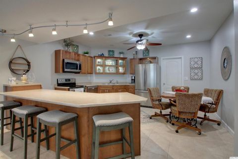 Tiny photo for 1532 Winsor Dr. Dr, Quincy, IL 62305 (MLS # 12494429)