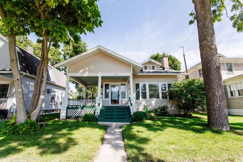 Photo of 1117 W Station Street, Kankakee, IL 60901 (MLS # 12459395)