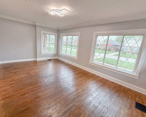 Tiny photo for 7533 S Michigan Avenue, Chicago, IL 60619 (MLS # 12623890)
