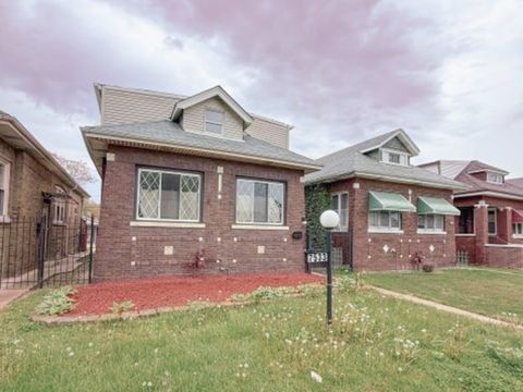 Tiny photo for 7533 S Michigan Avenue, Chicago, IL 60619 (MLS # 12623890)