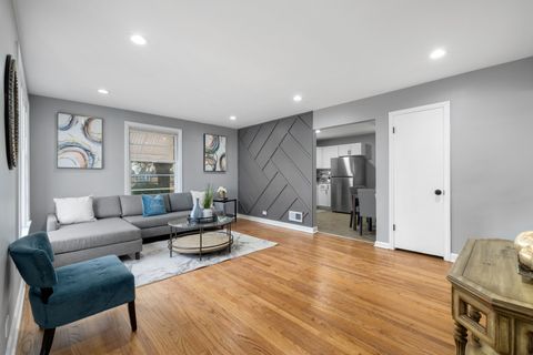 Tiny photo for 70 N Laverne Avenue, Hillside, IL 60162 (MLS # 12563560)