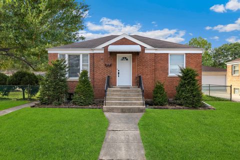 Photo of 70 N Laverne Avenue, Hillside, IL 60162 (MLS # 12563560)