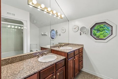 Tiny photo for 62 Dundee Lane, Barrington, IL 60010 (MLS # 12660754)