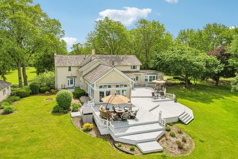 Tiny photo for 62 Dundee Lane, Barrington, IL 60010 (MLS # 12660754)