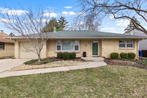 Photo of 3904 BRENDENWOOD Road, Rockford, IL 61107 (MLS # 12599538)