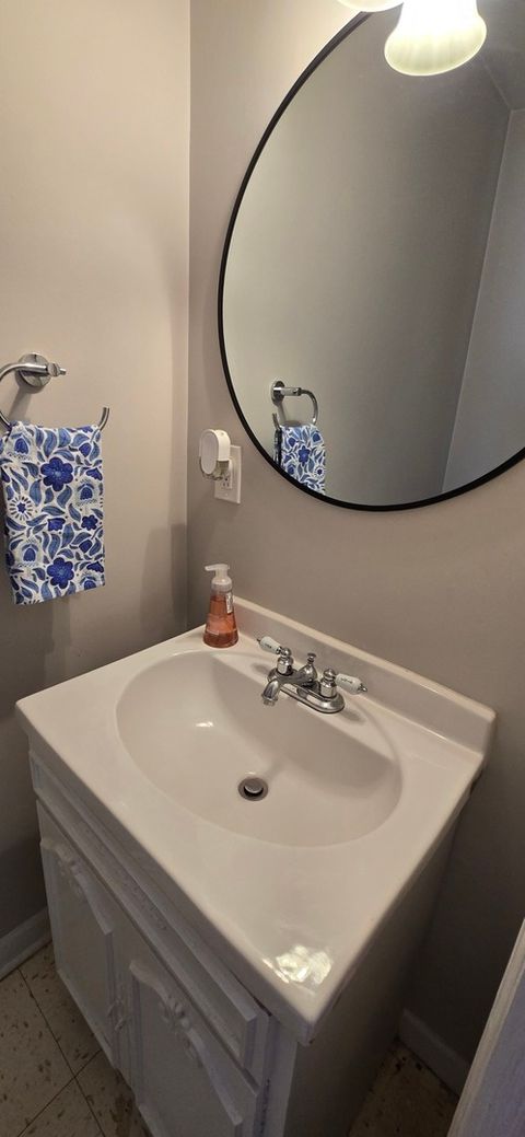 Tiny photo for 1278 E River Drive, Des Plaines, IL 60018 (MLS # 12395510)