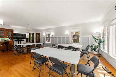 Tiny photo for 805 W Indiana Avenue, Urbana, IL 61801 (MLS # 12474124)