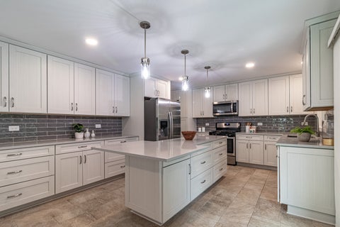 Tiny photo for 73 Shelby Court, Vernon Hills, IL 60061 (MLS # 12711882)