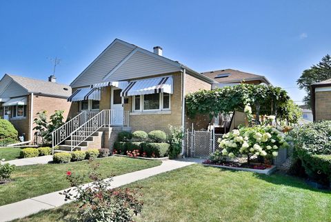 2247 Elm Street River Grove IL 60171