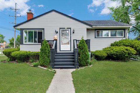 Photo of 10045 S Kostner Avenue, Oak Lawn, IL 60453 (MLS # 12371110)