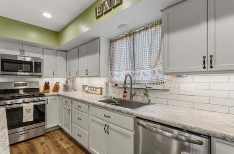 Tiny photo for 304 S McKinley Street, Mansfield, IL 61854 (MLS # 12716632)