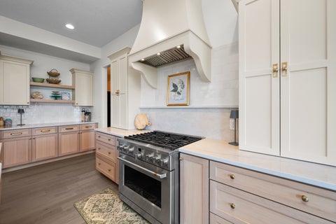 Tiny photo for 7131 Alvie Lane, Bettendorf, IA 52722 (MLS # 12696568)