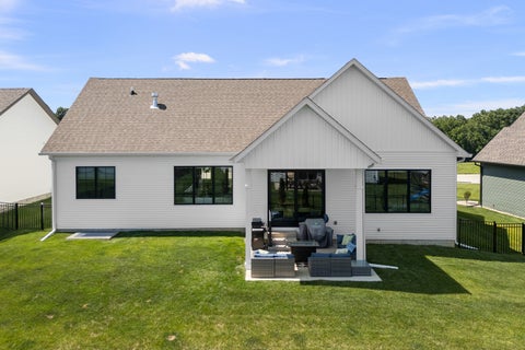 Tiny photo for 7131 Alvie Lane, Bettendorf, IA 52722 (MLS # 12696568)