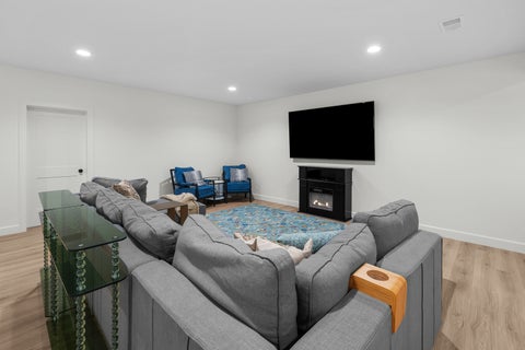 Tiny photo for 7131 Alvie Lane, Bettendorf, IA 52722 (MLS # 12696568)