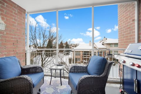 Tiny photo for 16001 S 88th Avenue #204, Orland Park, IL 60462 (MLS # 12532253)