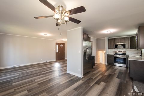 Tiny photo for 10956 S Nagle Avenue, Worth, IL 60482 (MLS # 12532424)