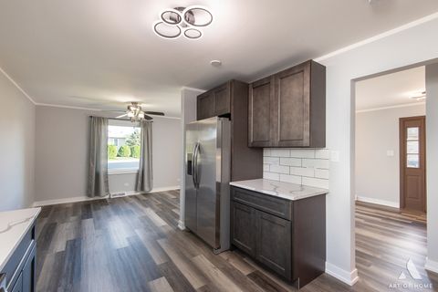 Tiny photo for 10956 S Nagle Avenue, Worth, IL 60482 (MLS # 12532424)