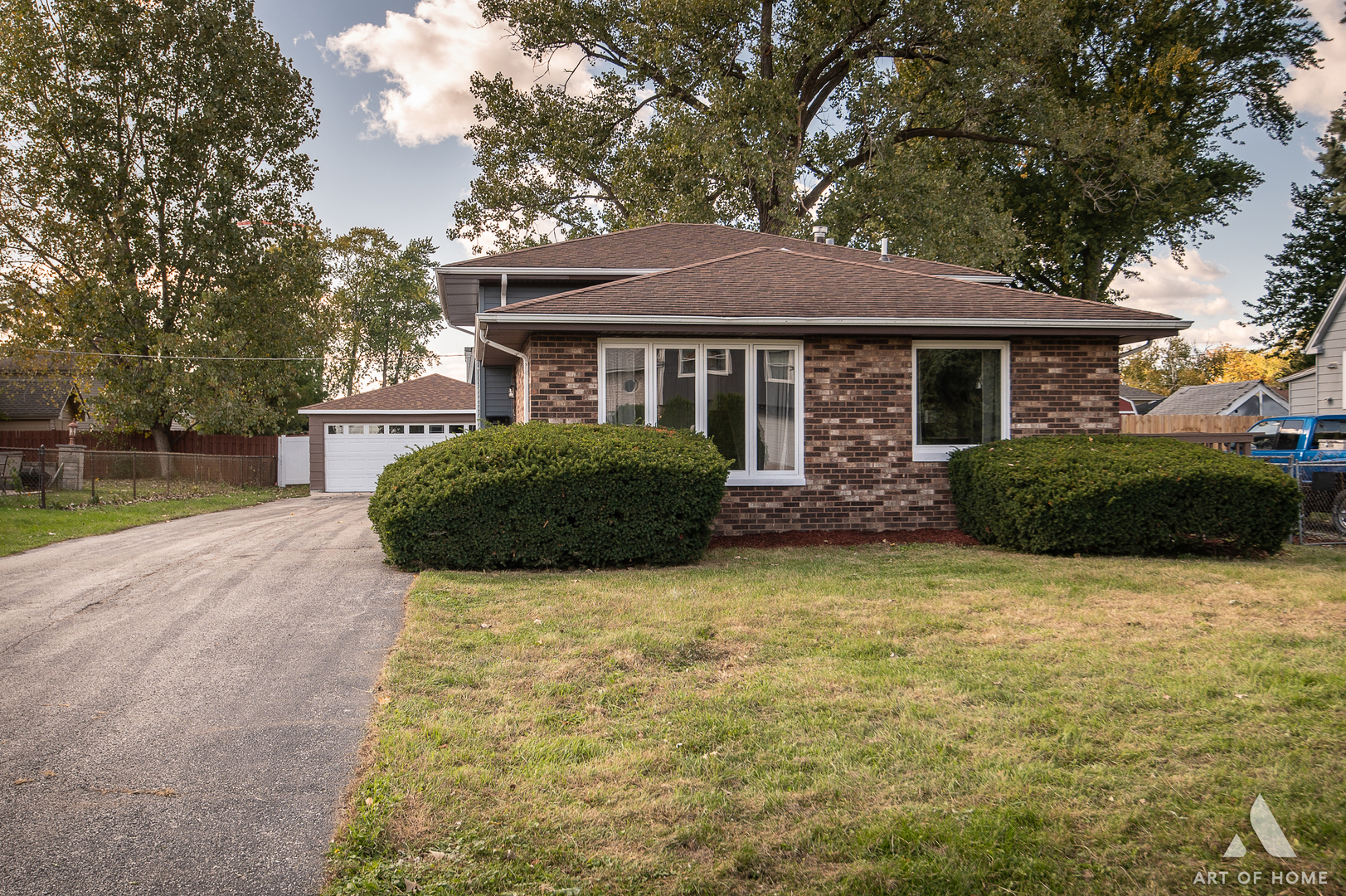 10956 S Nagle Avenue