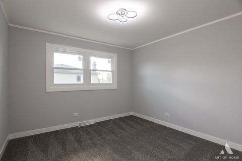 Tiny photo for 10956 S Nagle Avenue, Worth, IL 60482 (MLS # 12532424)