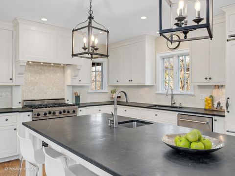 Tiny photo for 4317 Prospect Avenue, Western Springs, IL 60558 (MLS # 12609792)