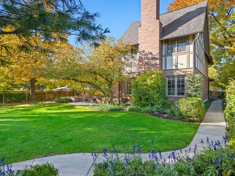 Tiny photo for 4317 Prospect Avenue, Western Springs, IL 60558 (MLS # 12609792)