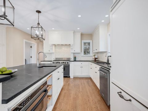 Tiny photo for 4317 Prospect Avenue, Western Springs, IL 60558 (MLS # 12609792)