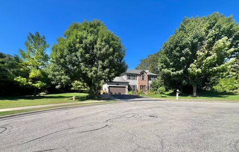 A home in West Chicago