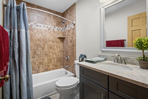 Tiny photo for 338 Essex Court #338, Wood Dale, IL 60191 (MLS # 12641611)
