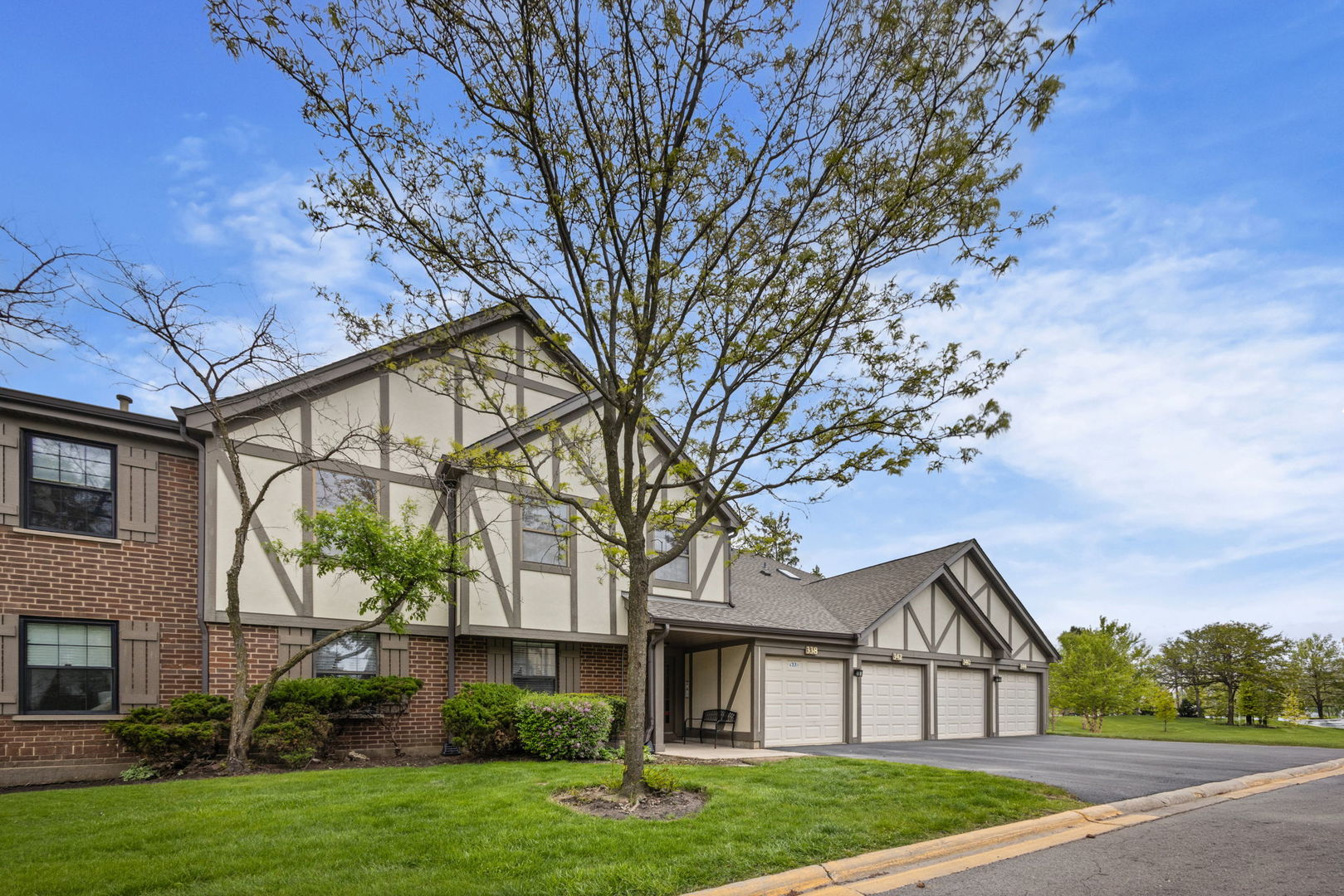 338 Essex Court 338