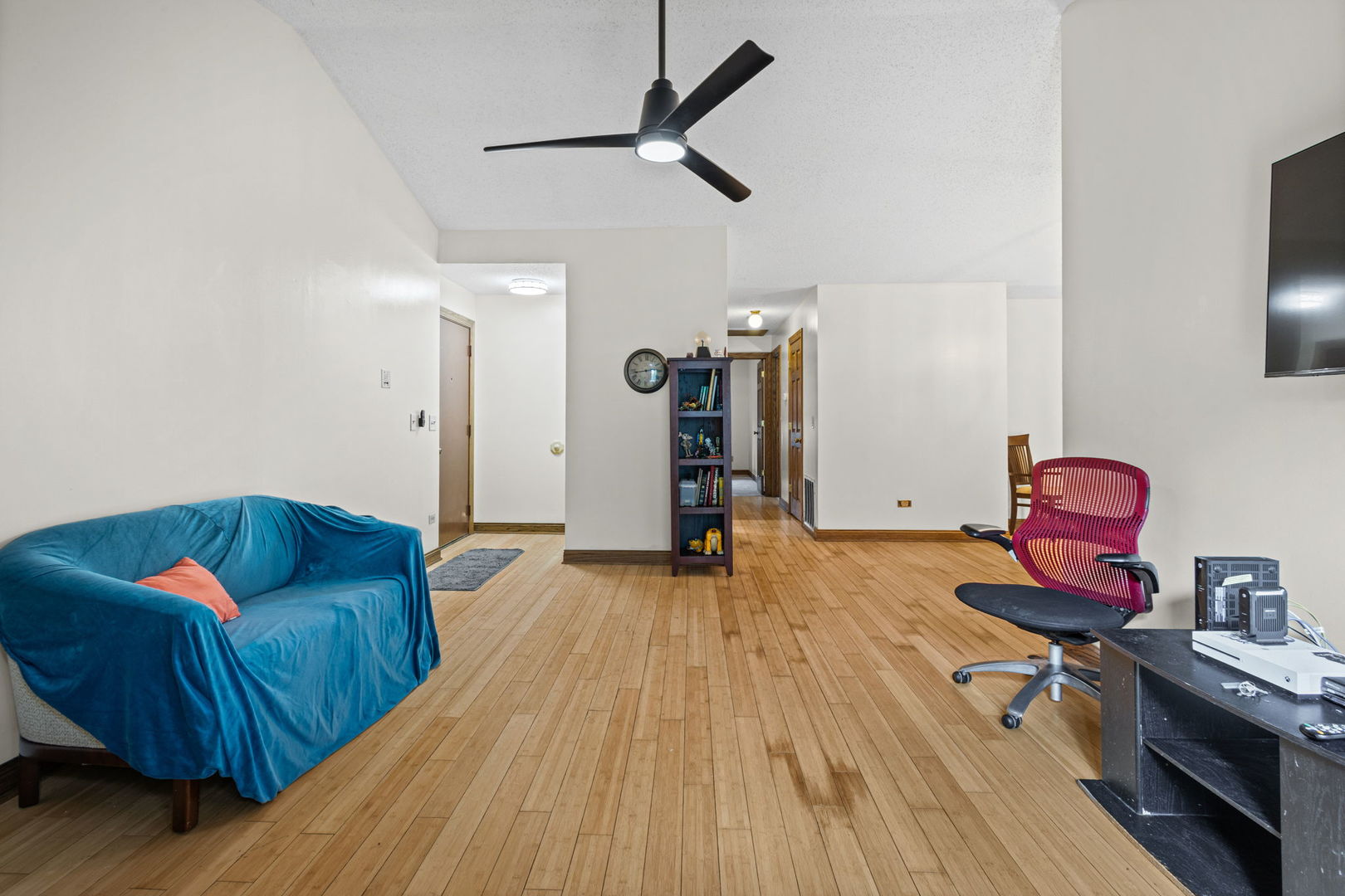 338 Essex Court 338