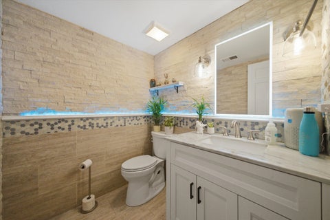Tiny photo for 626 E Golf Road, Libertyville, IL 60048 (MLS # 12789400)