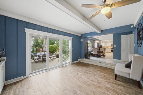 Tiny photo for 626 E Golf Road, Libertyville, IL 60048 (MLS # 12789400)