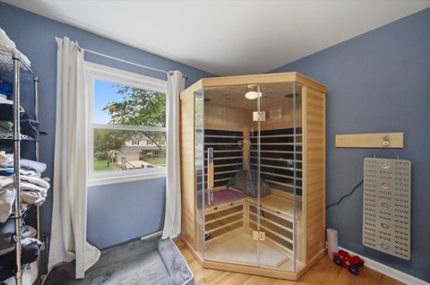 Tiny photo for 626 E Golf Road, Libertyville, IL 60048 (MLS # 12789400)