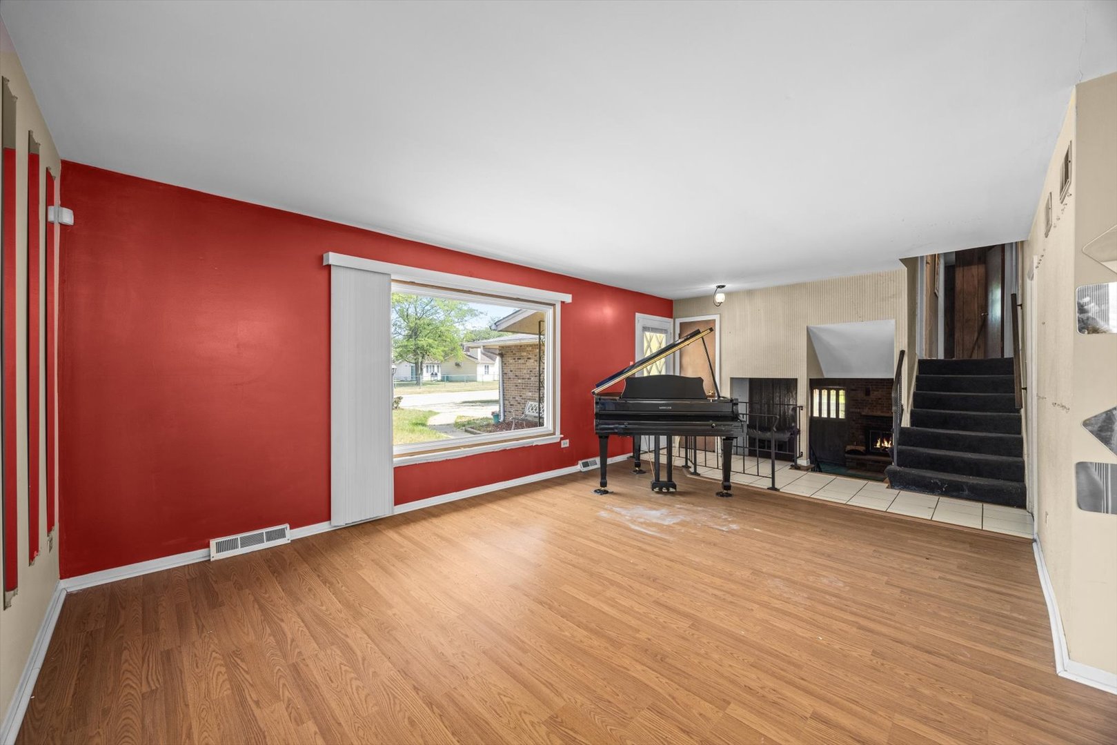 22644 Lakeshore Drive