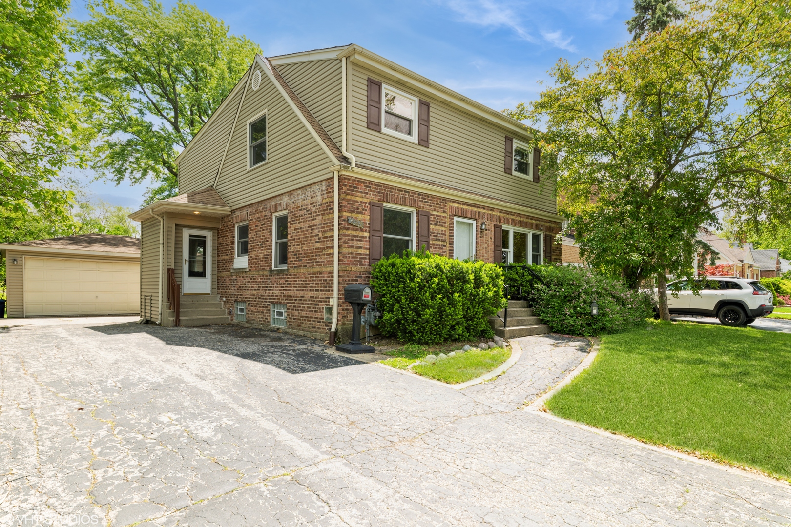 235 S Warrington Road