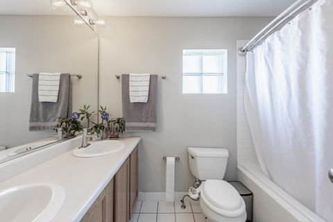 Tiny photo for 1200 S Federal Street #C, Chicago, IL 60605 (MLS # 12466666)