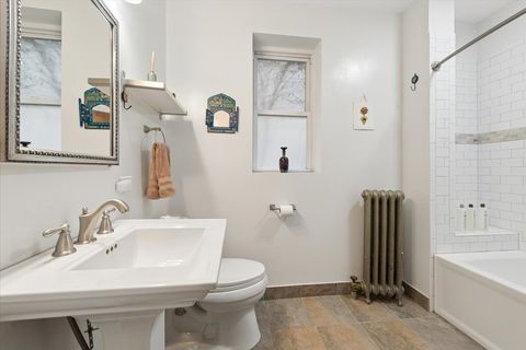 Tiny photo for 6650 N Glenwood Avenue #1S, Chicago, IL 60626 (MLS # 12575829)