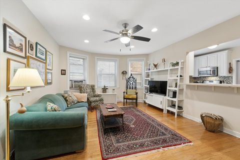 Tiny photo for 6650 N Glenwood Avenue #1S, Chicago, IL 60626 (MLS # 12575829)