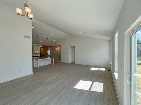 Tiny photo for 666 Savanna Drive, Hampshire, IL 60140 (MLS # 12430409)