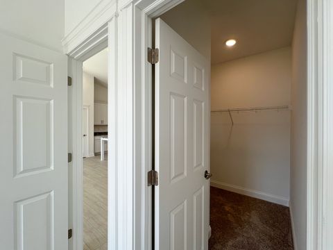 Tiny photo for 666 Savanna Drive, Hampshire, IL 60140 (MLS # 12430409)