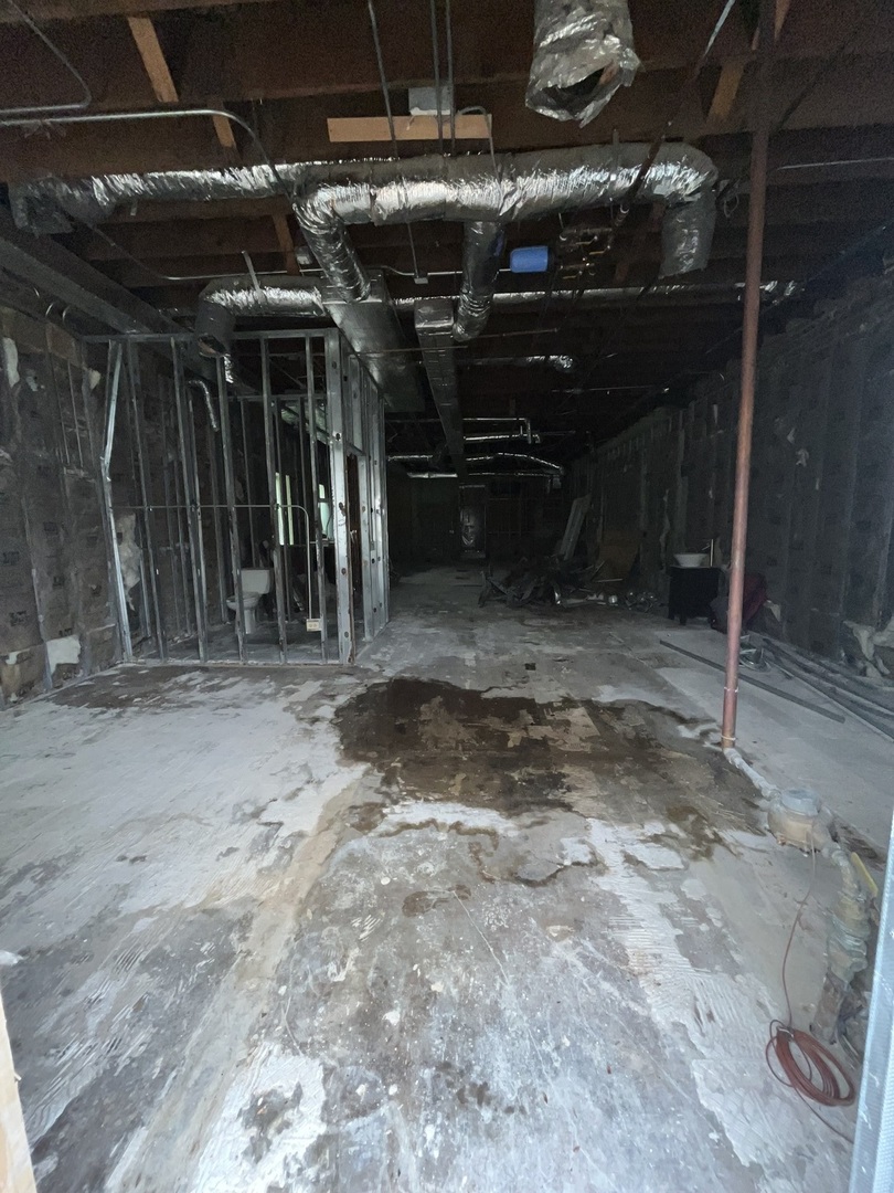 10019 S WESTERN Avenue