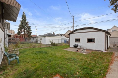 Tiny photo for 4040 N Meade Avenue, Chicago, IL 60634 (MLS # 12518212)