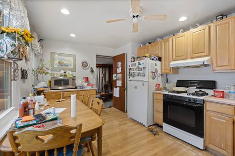 Tiny photo for 4040 N Meade Avenue, Chicago, IL 60634 (MLS # 12518212)